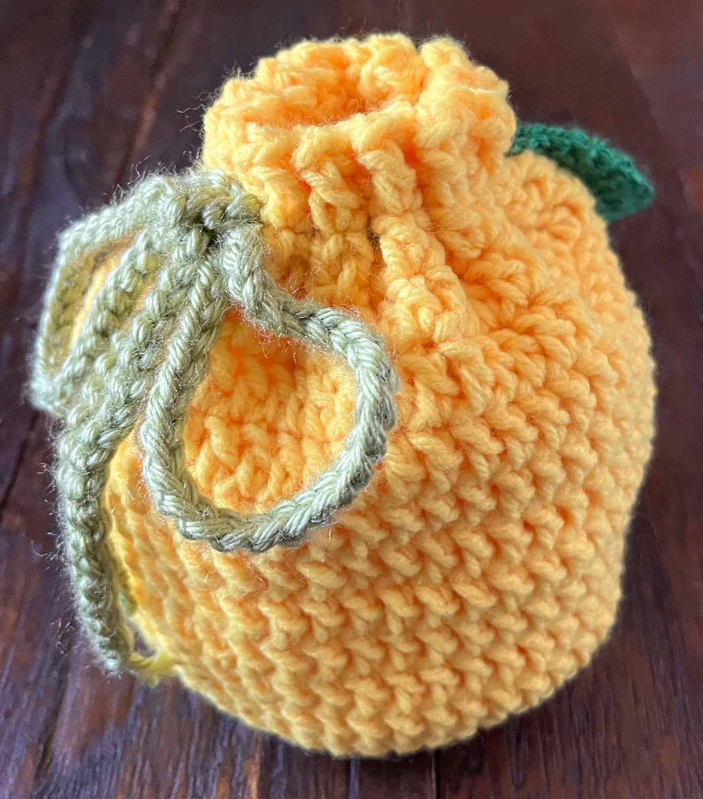 Lemon Motif Drawstring Pouch